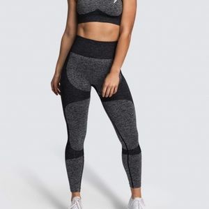 DOYOUEVEN Impact Seamless Leggings